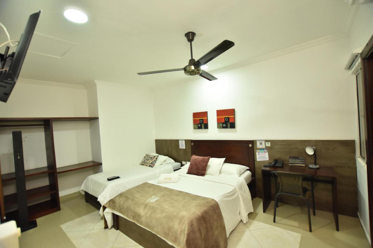 Hotel La Casa N. 3 Monteria Exterior photo