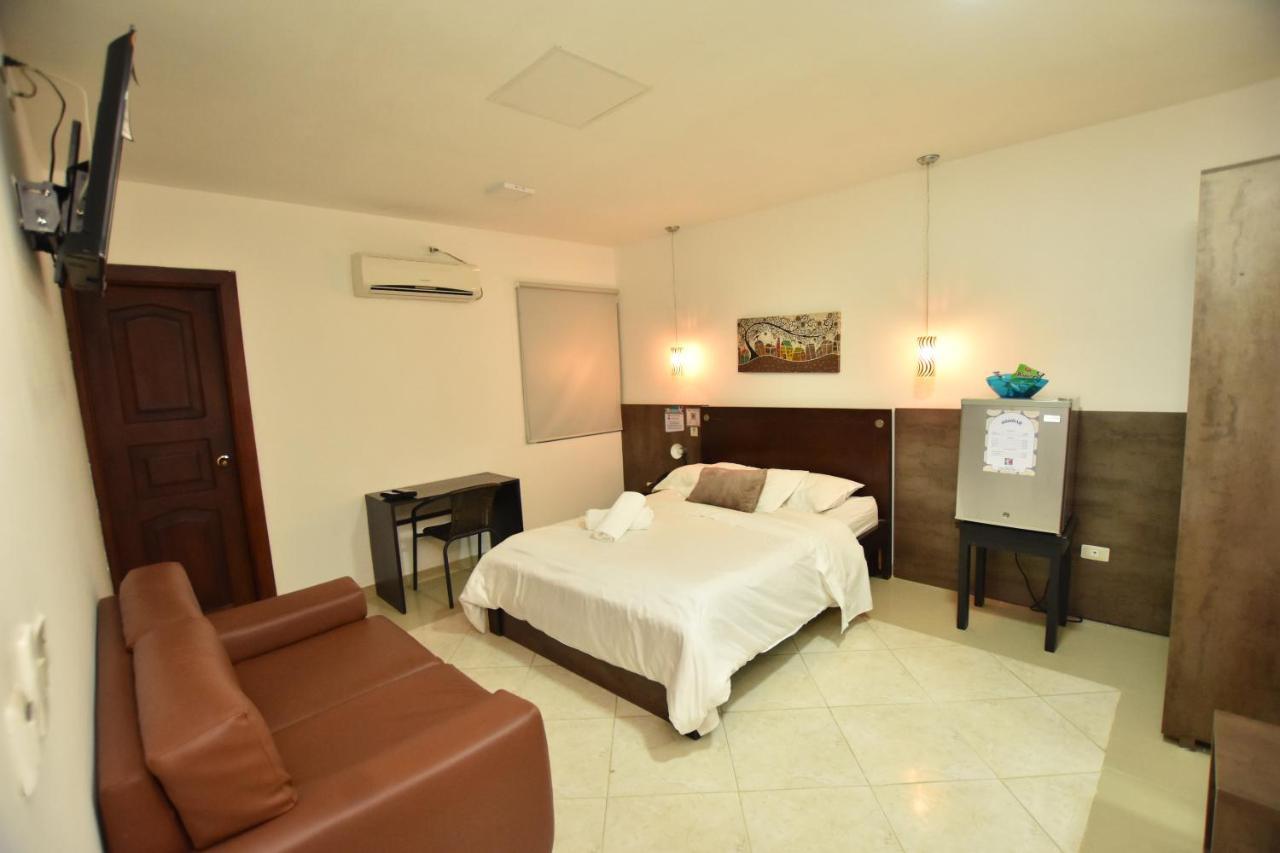 Hotel La Casa N. 3 Monteria Exterior photo